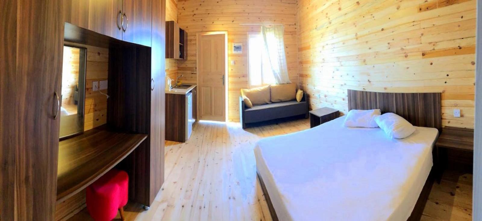 Zambak Holiday Village & Restaurant Superb Seafront Location ! Agios Georgios  Екстер'єр фото