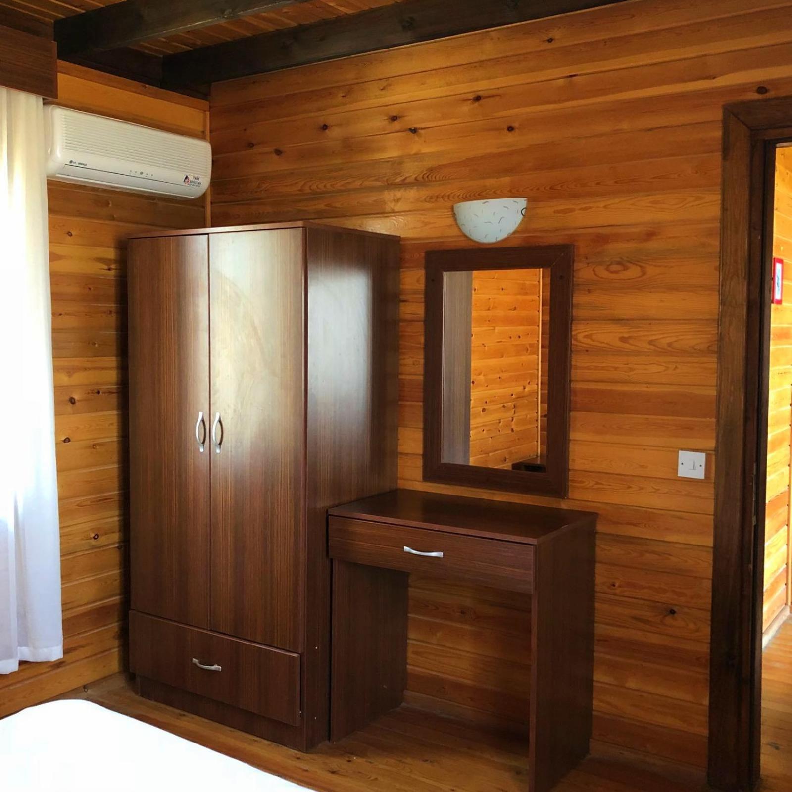 Zambak Holiday Village & Restaurant Superb Seafront Location ! Agios Georgios  Екстер'єр фото