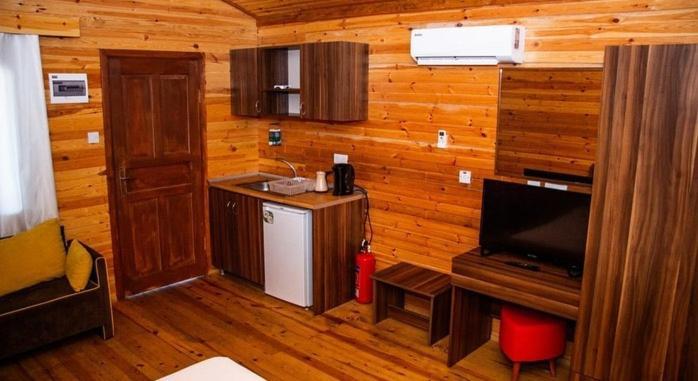 Zambak Holiday Village & Restaurant Superb Seafront Location ! Agios Georgios  Екстер'єр фото